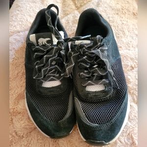 Sorel Kinetic Lite Womens Shoes sz 8